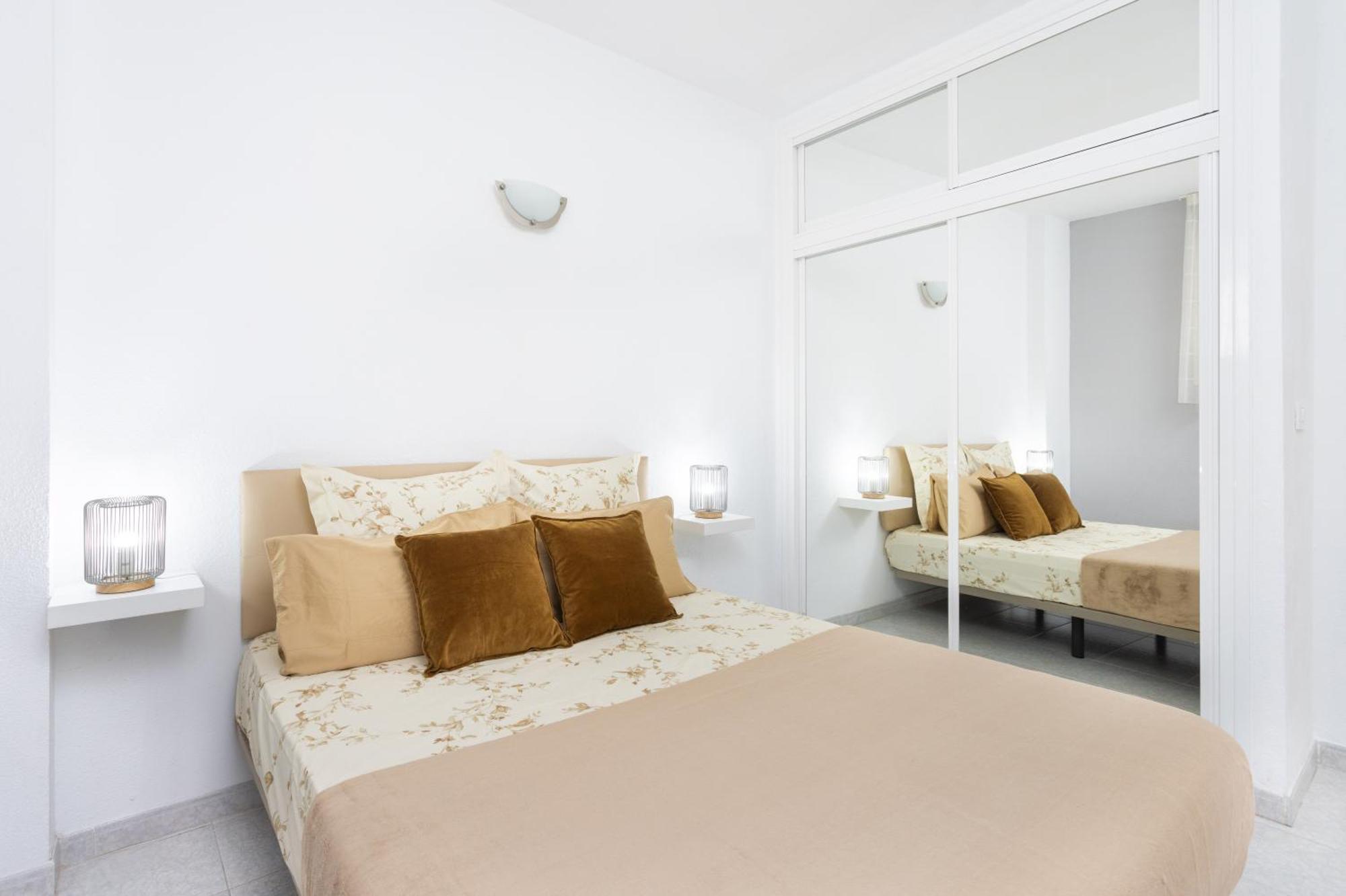 Seafront Apartment Just 200M From Las Vistas Beach Arona (Tenerife) Exterior photo