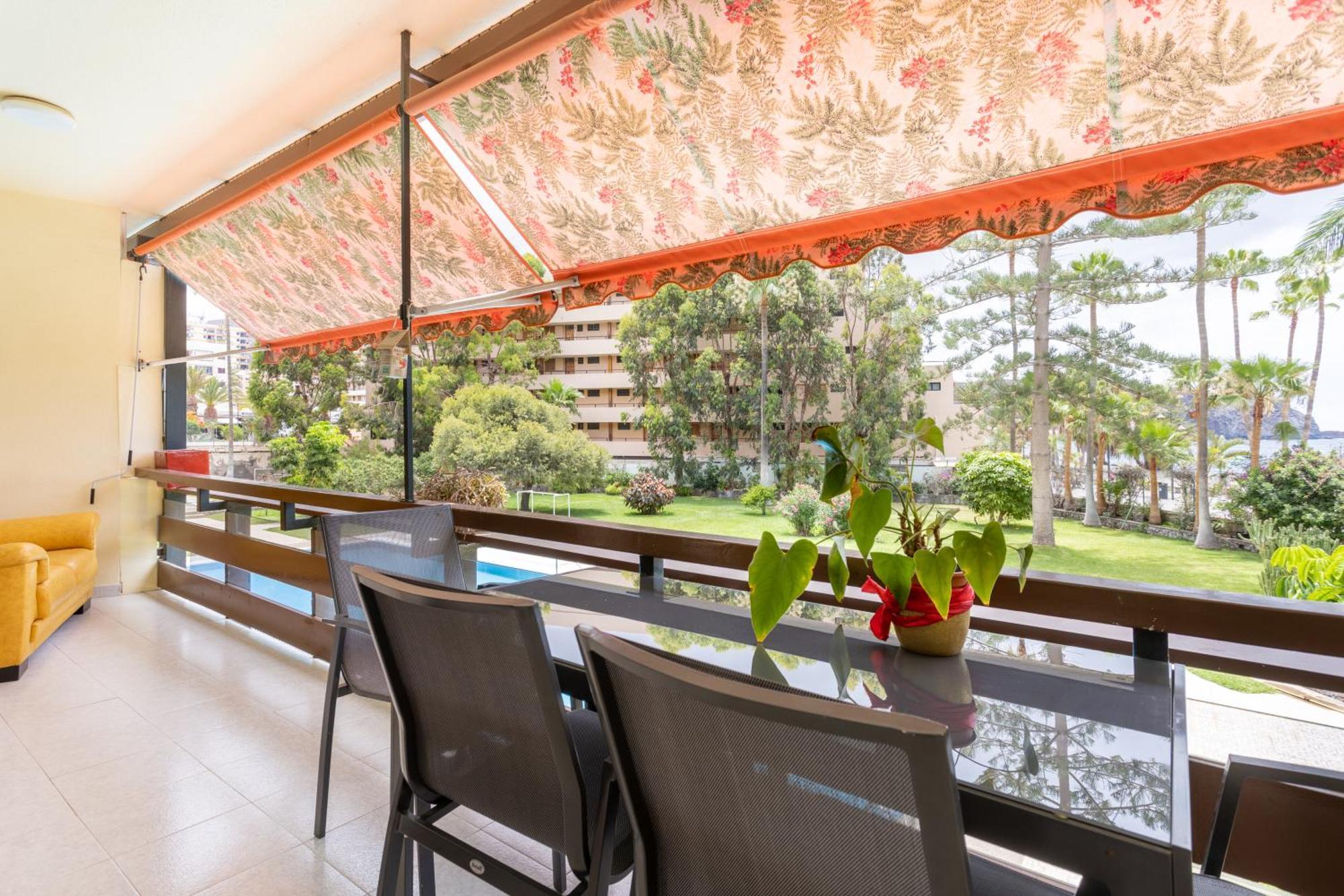 Seafront Apartment Just 200M From Las Vistas Beach Arona (Tenerife) Exterior photo